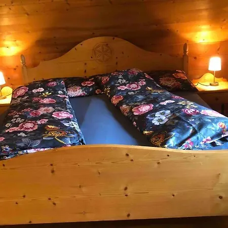 Freistehendes, Denkmalgeschutztes Stockli Bei Bern Holiday home *