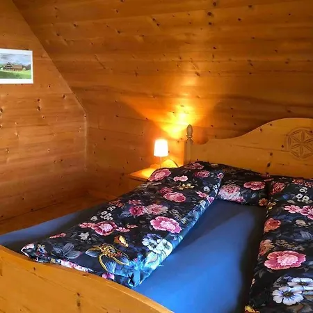 Freistehendes, Denkmalgeschuetztes Stoeckli Bei Bern