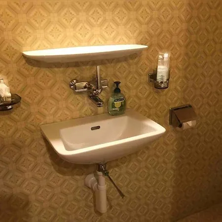 Freistehendes, Denkmalgeschutztes Stockli Bei Bern Holiday home *