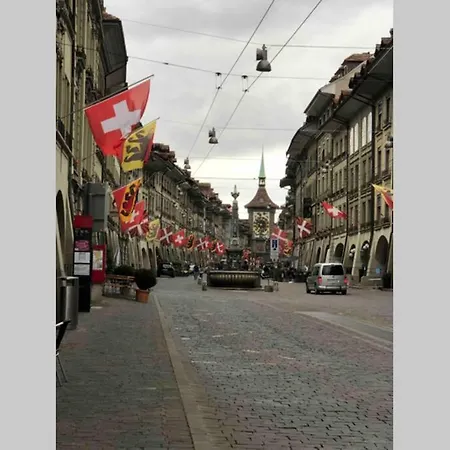 Dom wakacyjny Freistehendes, Denkmalgeschuetztes Stoeckli Bei Bern Kirchlindach